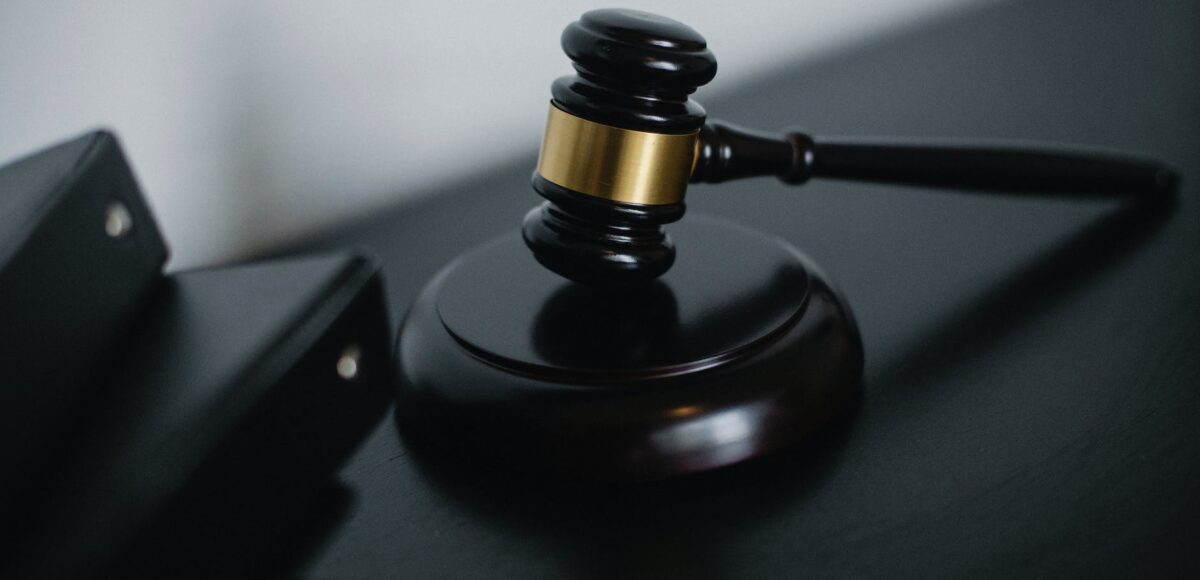 close up photo of wooden gavel